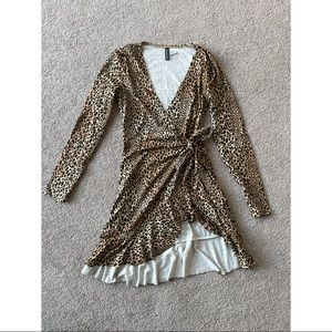 Cheetah Print Tie Long Sleeve Dress